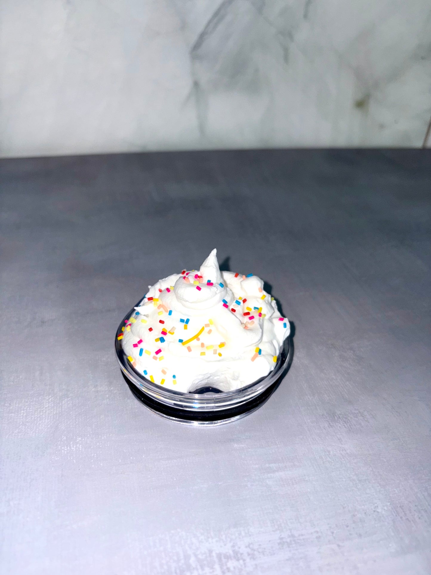 3D topper lid